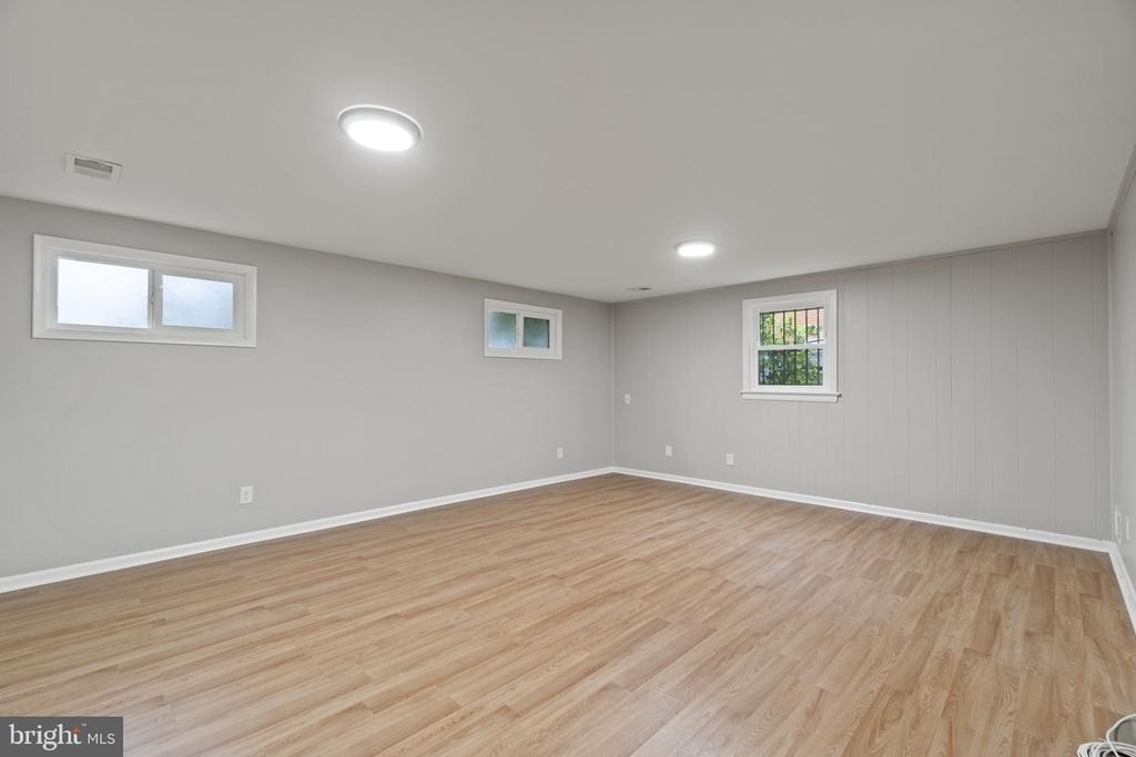 1110 Chiswell Lane - Photo 18