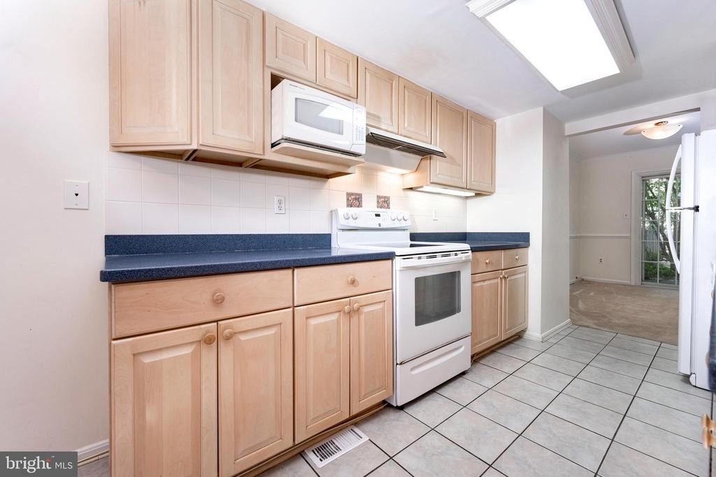 6705 Surreywood Lane - Photo 1