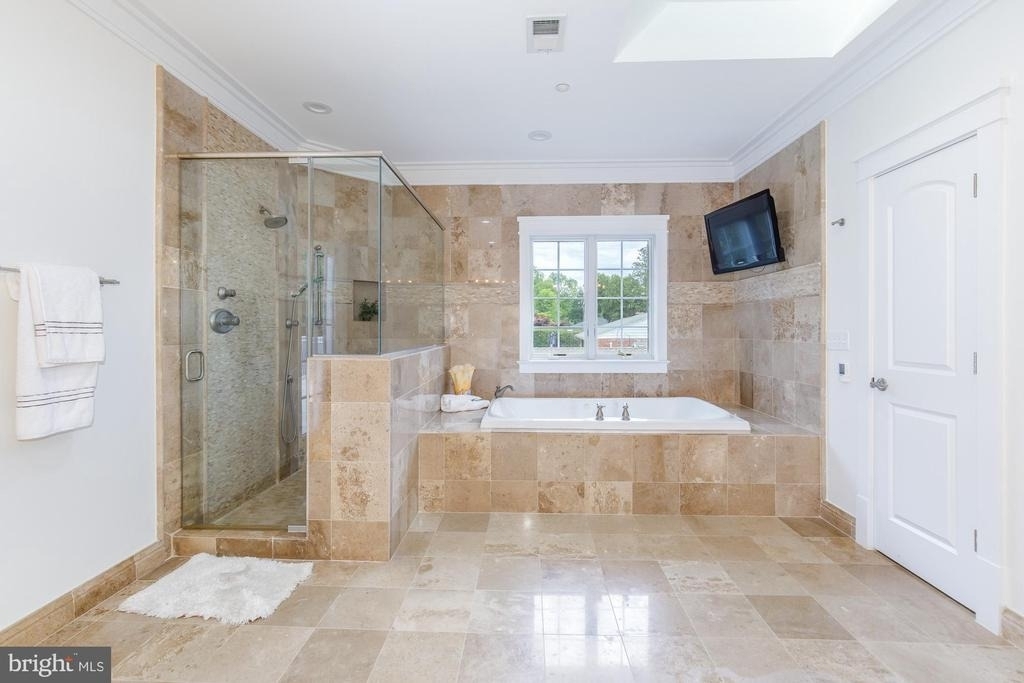 9715 Singleton Drive - Photo 18
