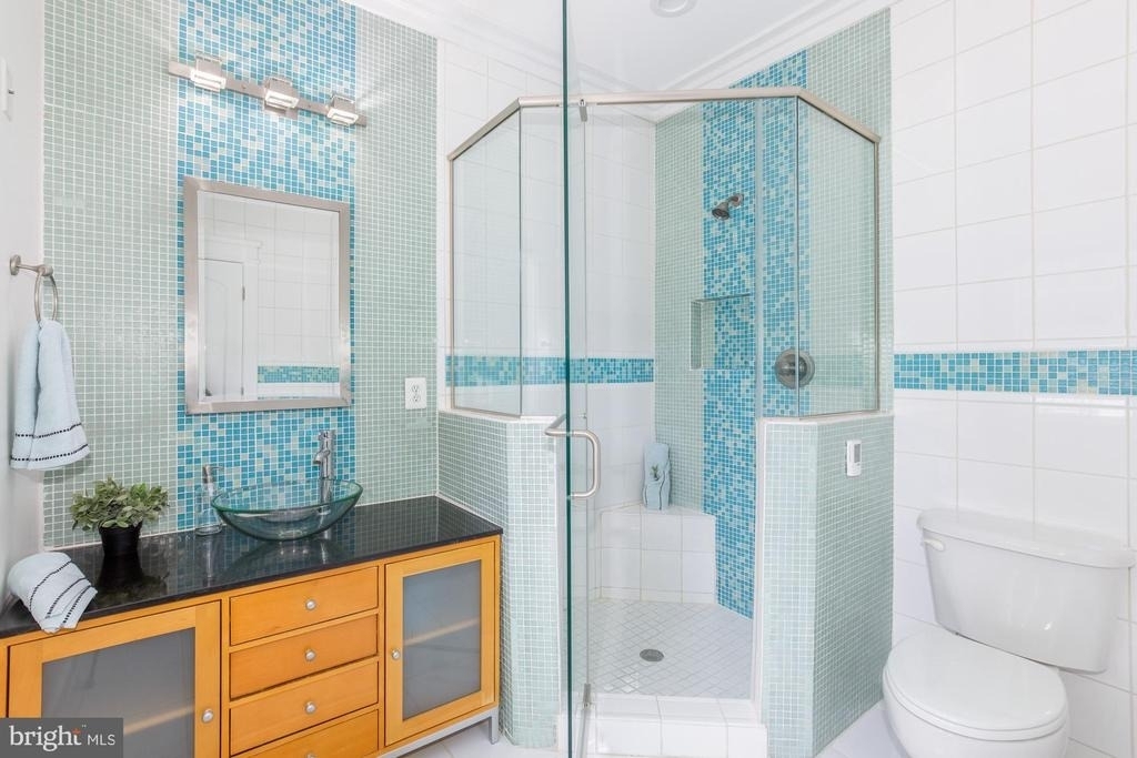 9715 Singleton Drive - Photo 24