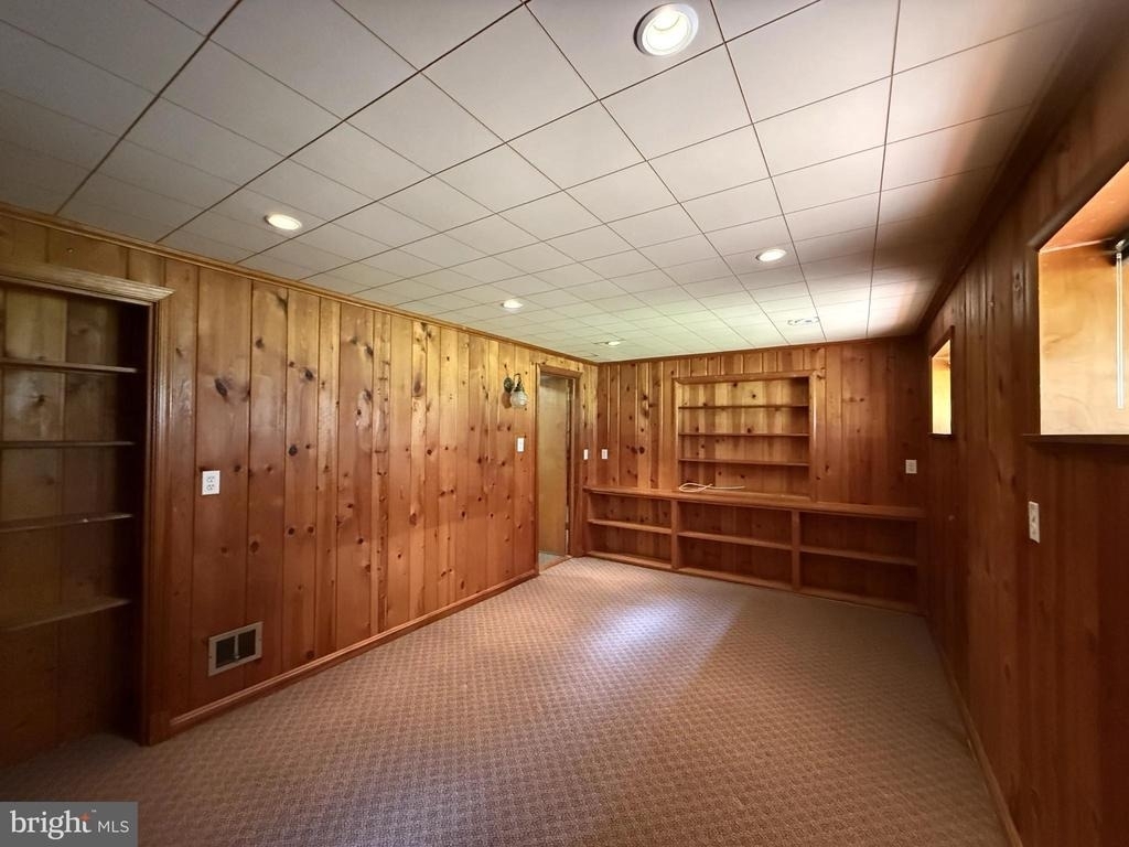 9209 E Parkhill Drive - Photo 13