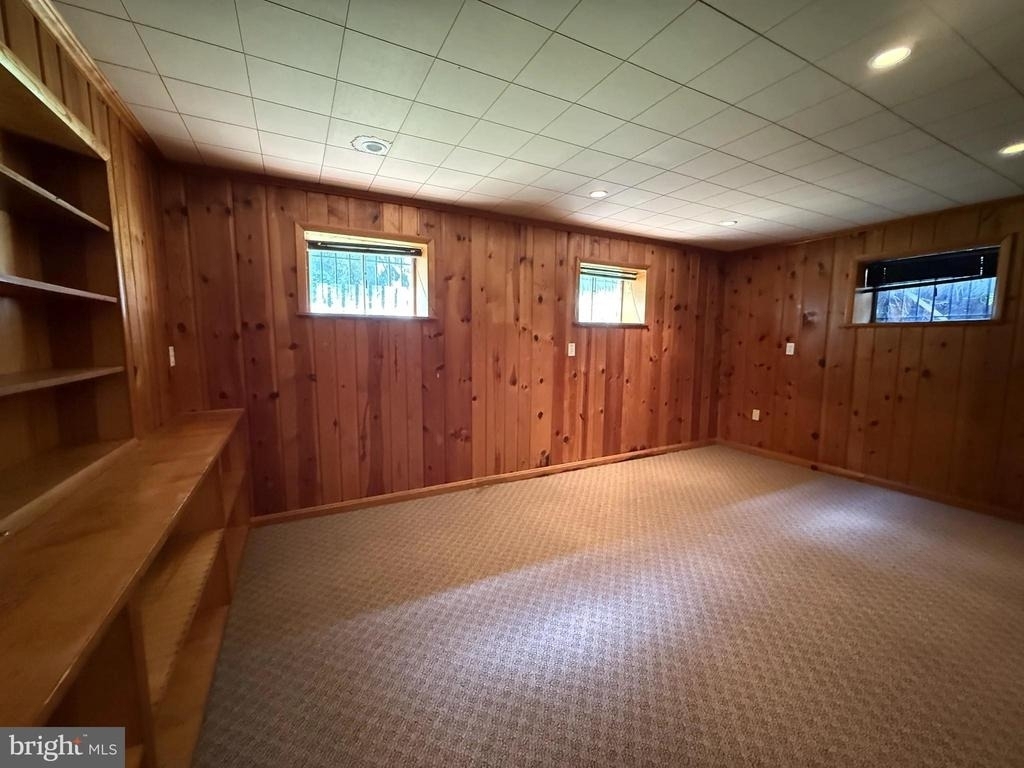 9209 E Parkhill Drive - Photo 14