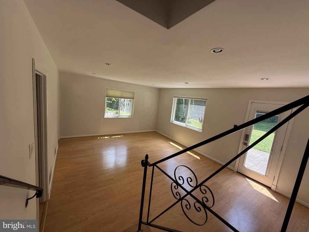 9209 E Parkhill Drive - Photo 5