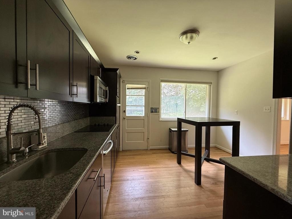 9209 E Parkhill Drive - Photo 4