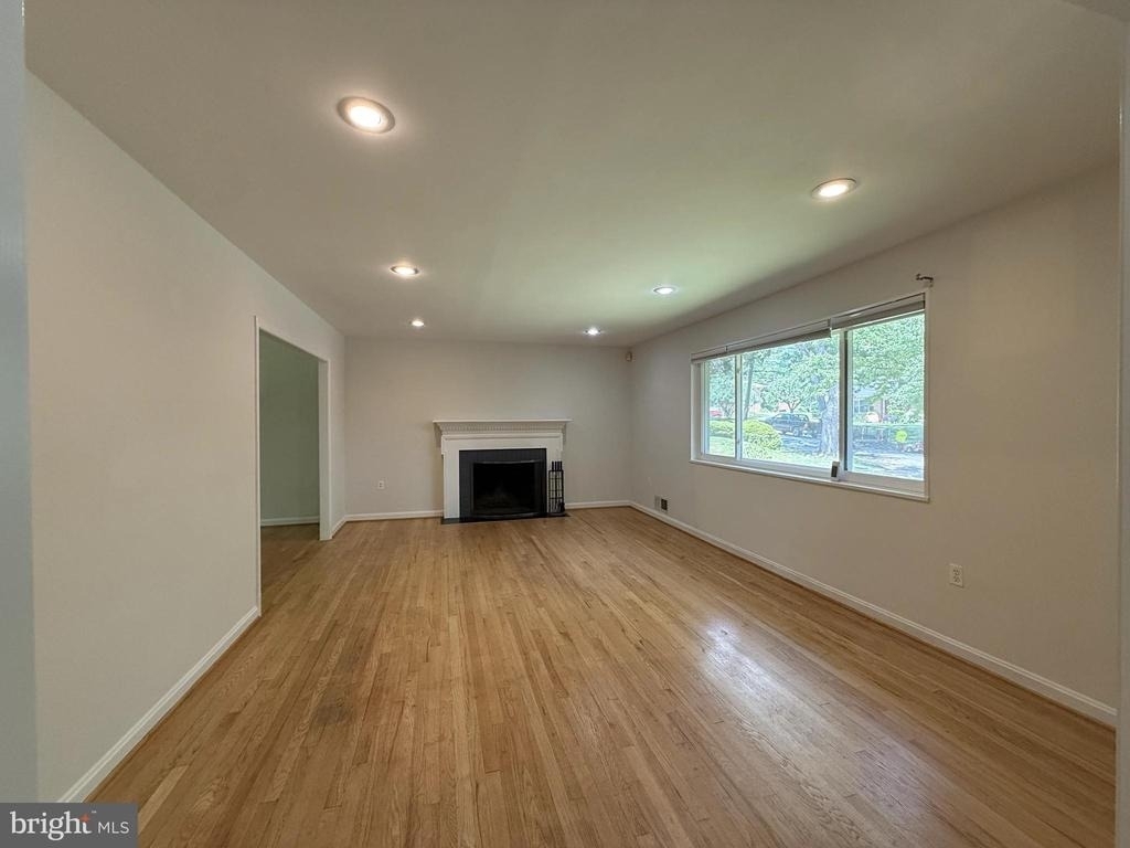9209 E Parkhill Drive - Photo 7