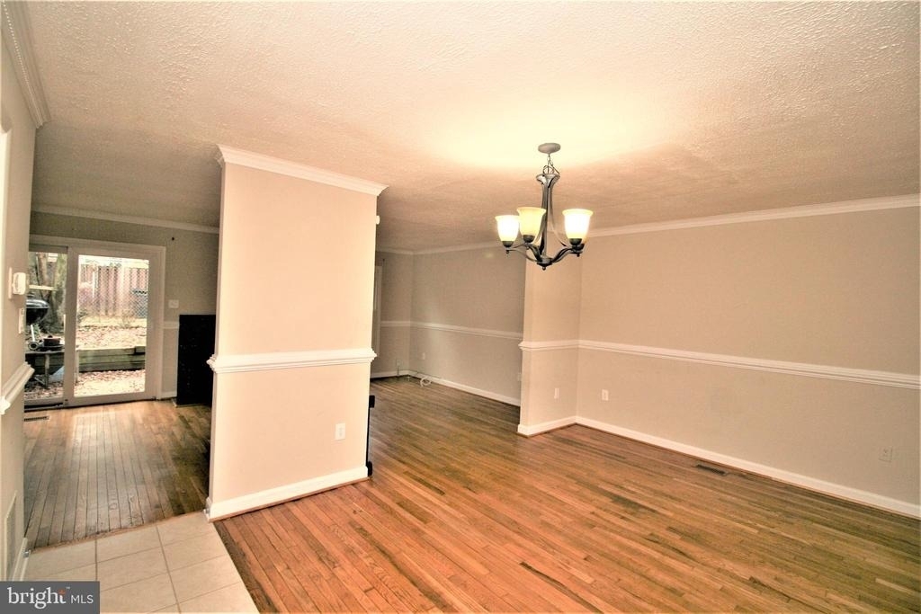 118 Middle Point Court - Photo 3