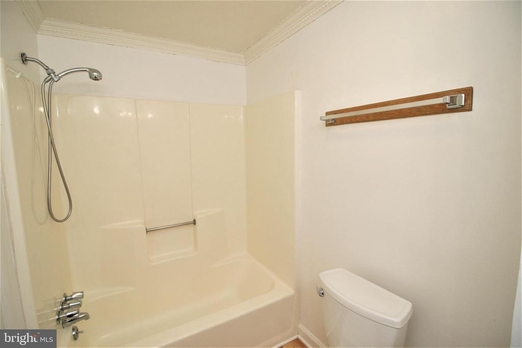 118 Middle Point Court - Photo 18