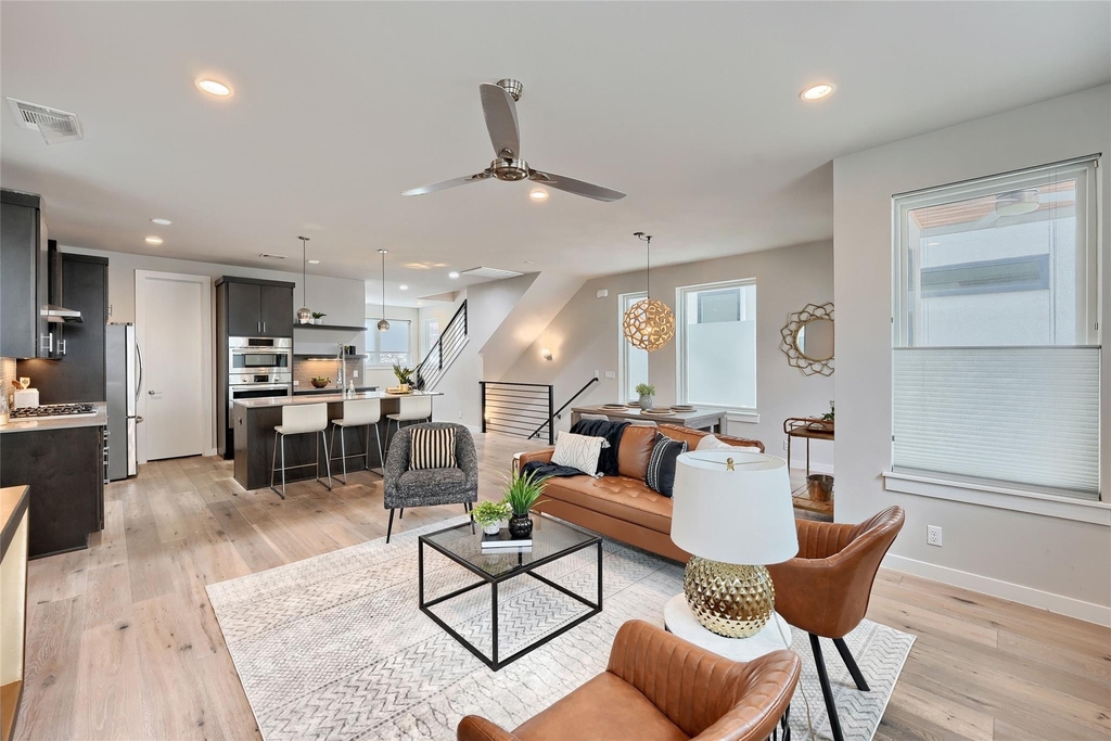2301 Bluebonnet Ln - Photo 8