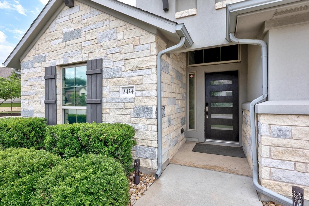 2424 Orchard Way - Photo 30