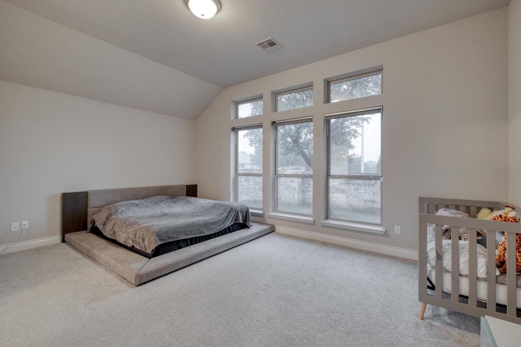 2424 Orchard Way - Photo 11