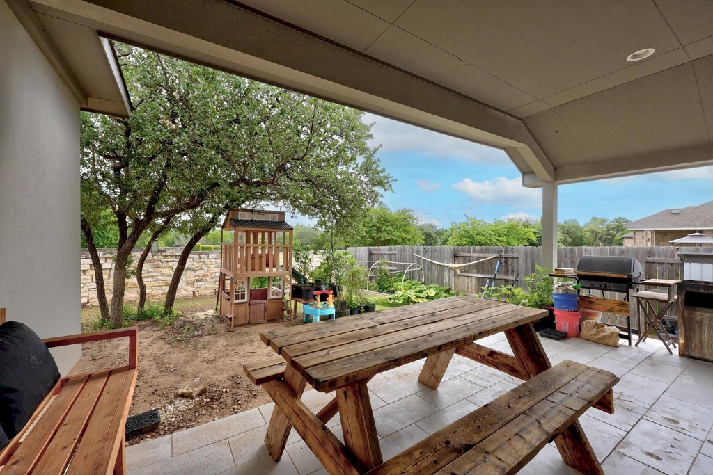 2424 Orchard Way - Photo 35