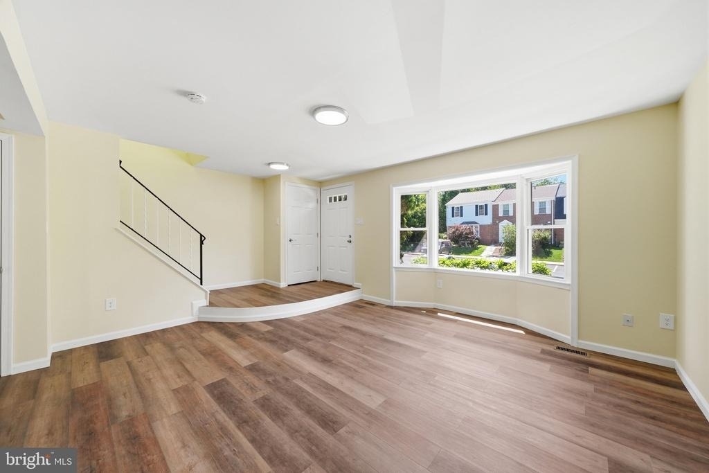 417 Sternwheeler Court - Photo 3