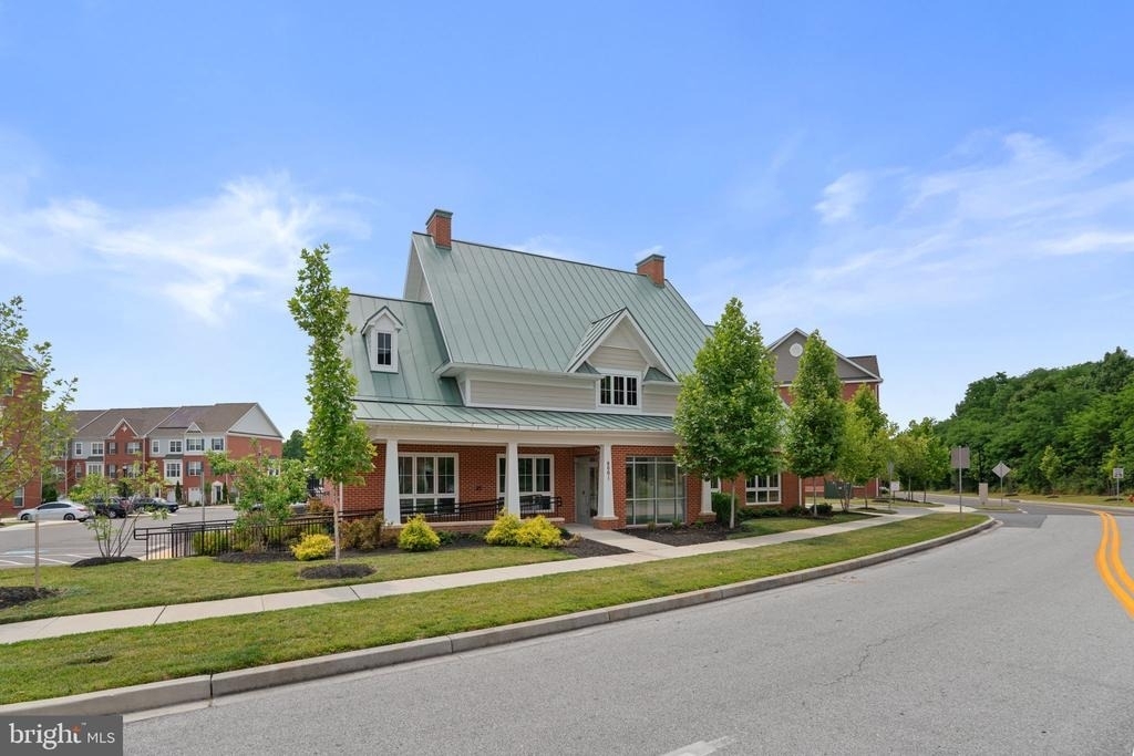 8017 Potter Place - Photo 41