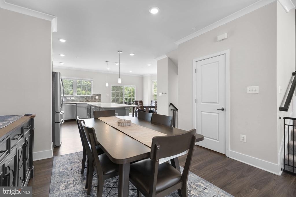 8017 Potter Place - Photo 13