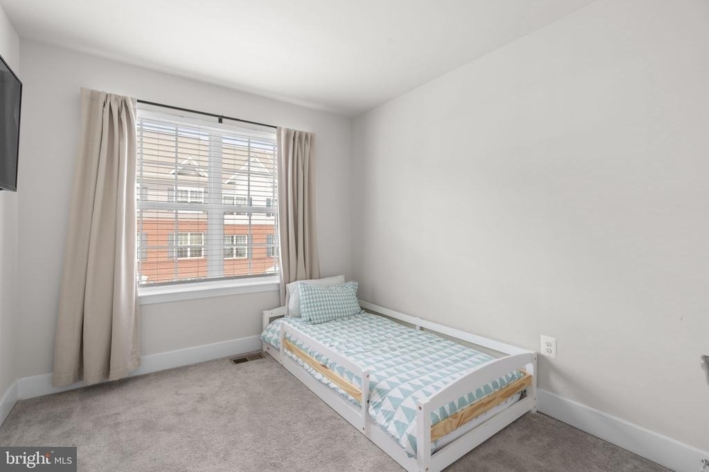 8017 Potter Place - Photo 28