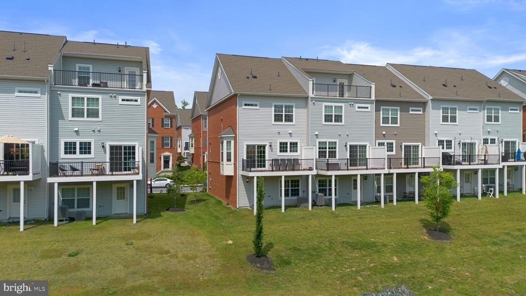 8017 Potter Place - Photo 38