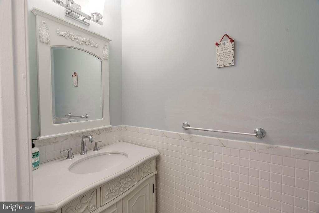 5776 Yellowrose Court - Photo 4