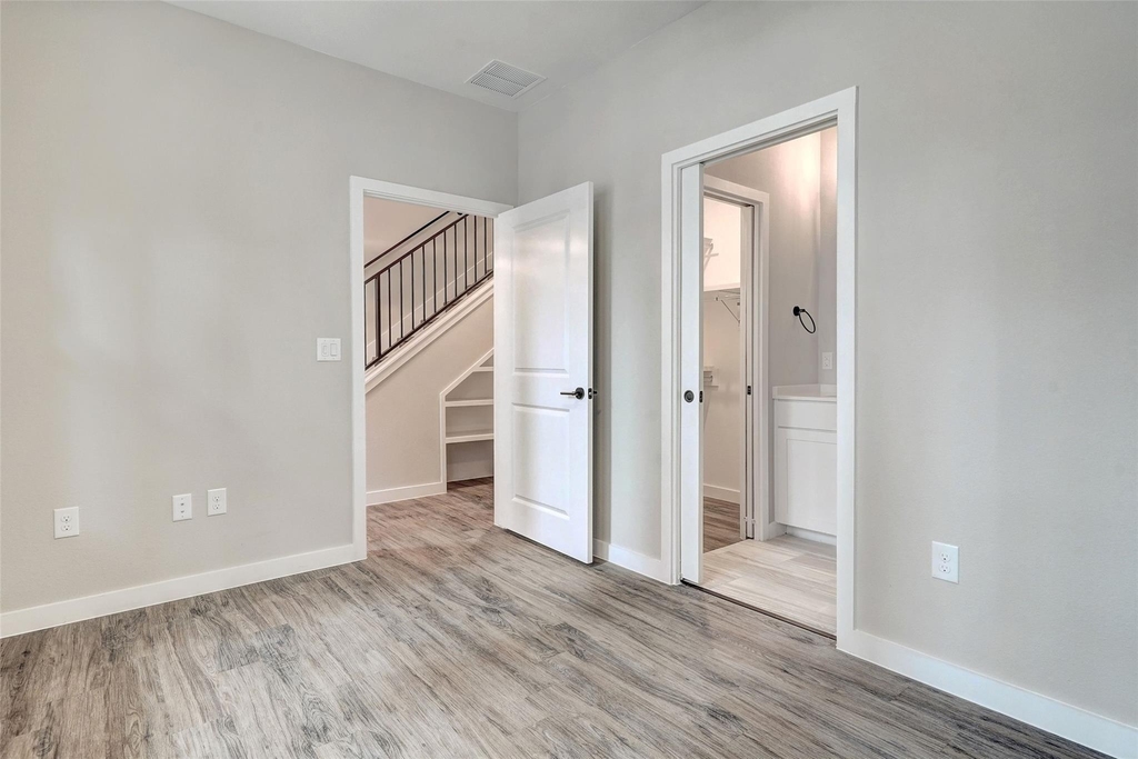 3809 Valley View Rd - Photo 4