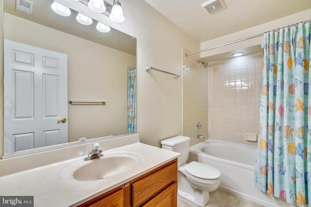 5205 Columbia Road - Photo 24