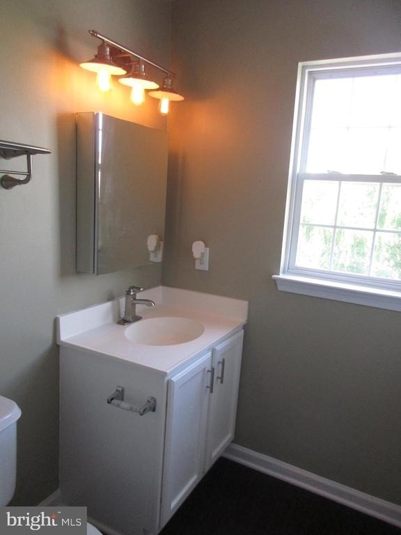 1024 Jeanett Way - Photo 24
