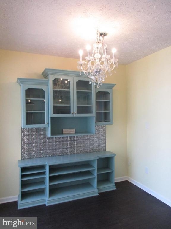 1024 Jeanett Way - Photo 10