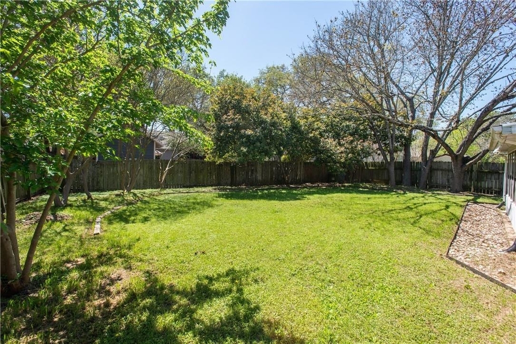 5811 Cannon Mountain Dr - Photo 24