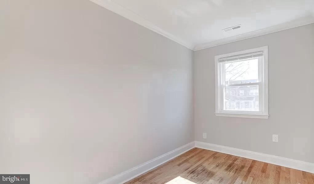 1046 Elm Road - Photo 17