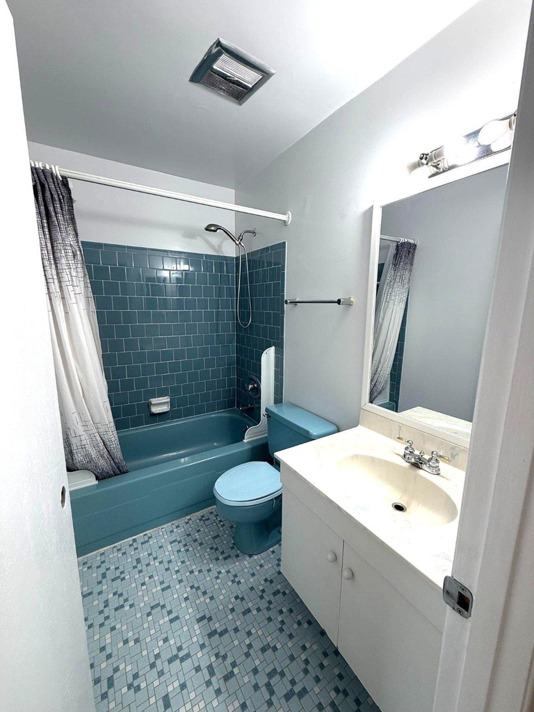 1234 Pleasant Valley Drive - Photo 10