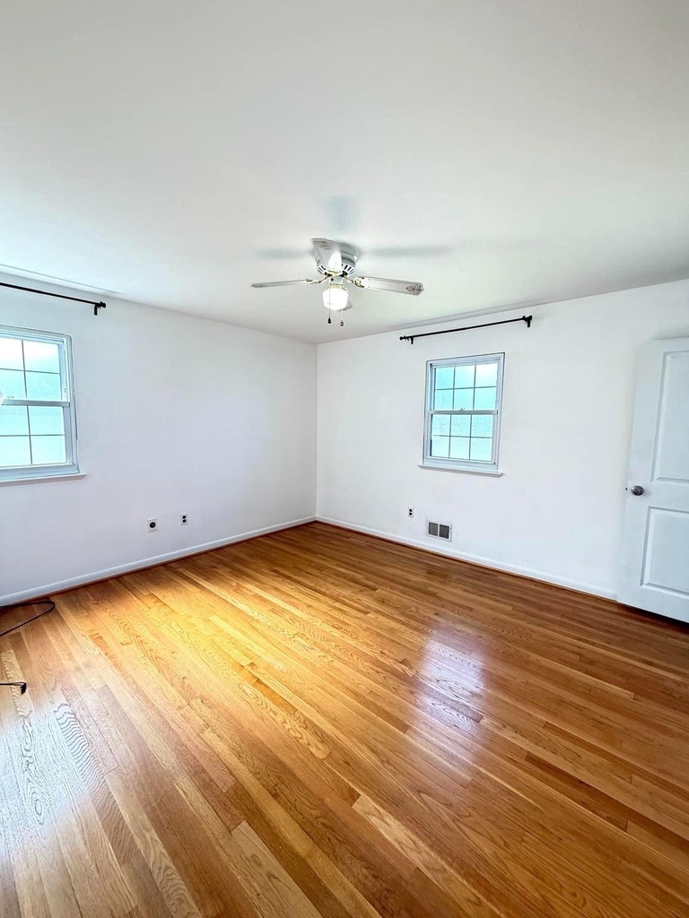 1234 Pleasant Valley Drive - Photo 12