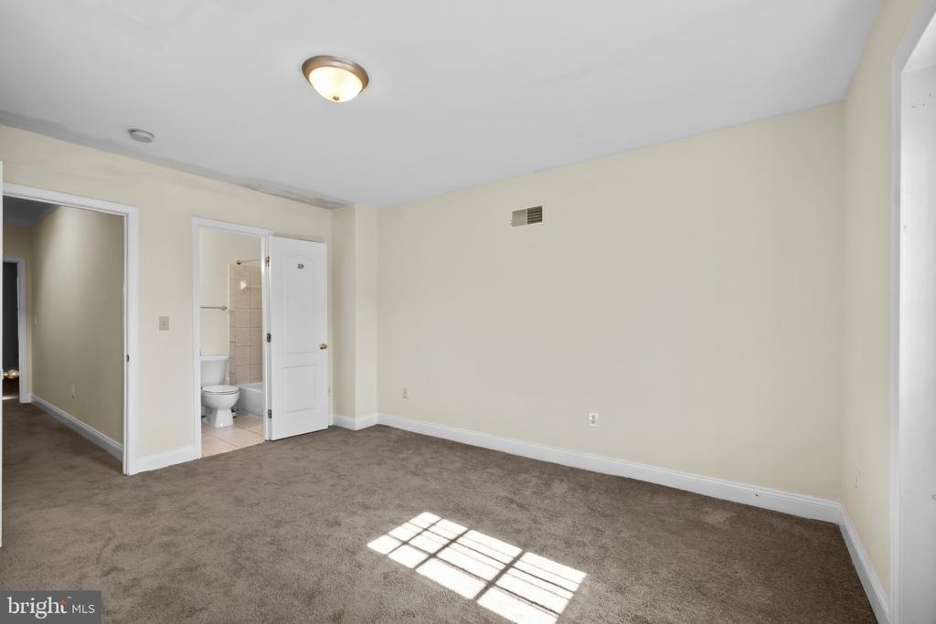 514 N Milton Avenue - Photo 21