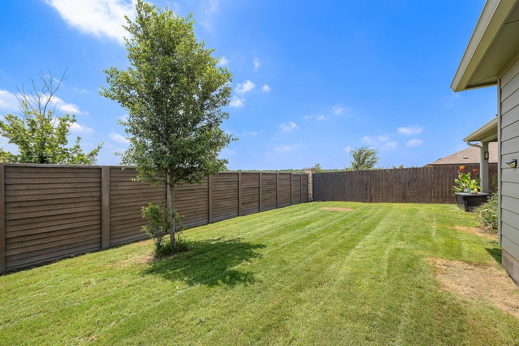 424 Sebring Cir - Photo 25