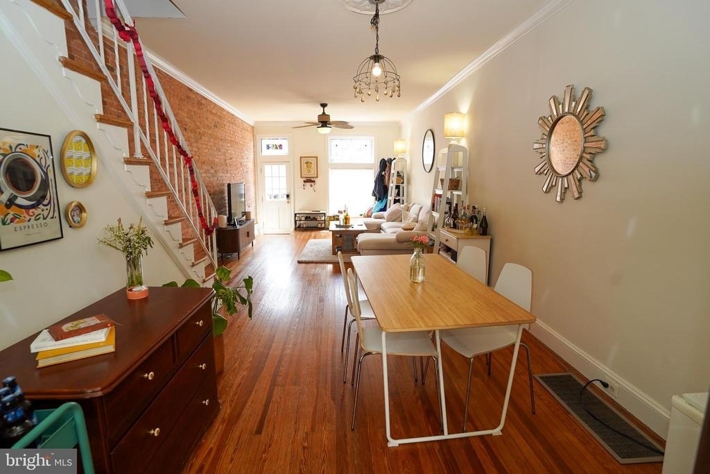 712 S Linwood Avenue - Photo 2