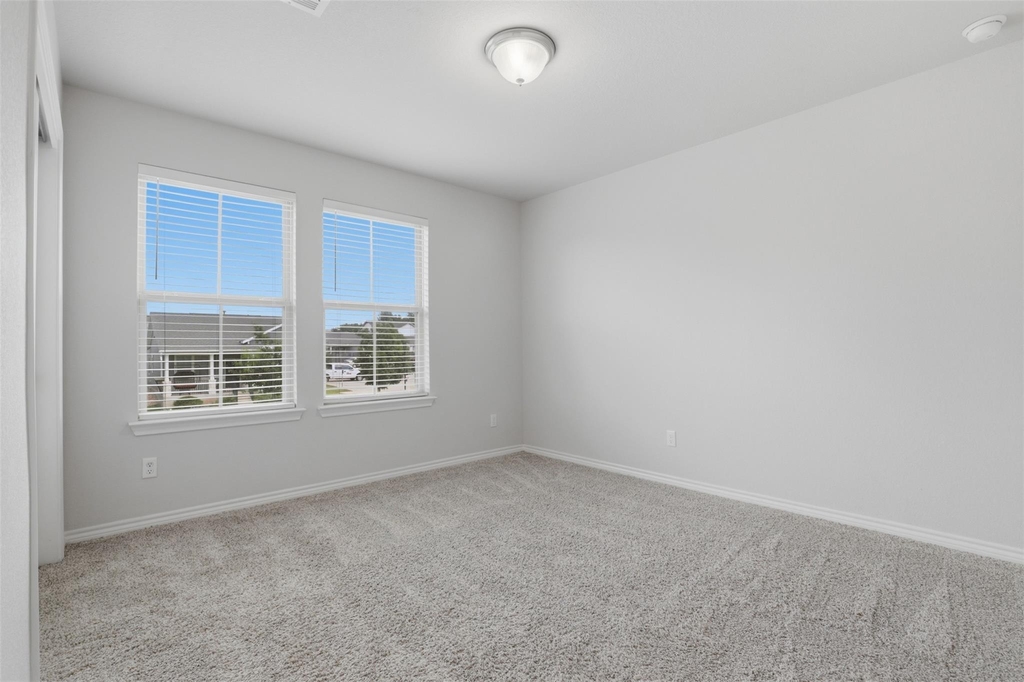 2129 Pecan Island Dr - Photo 8
