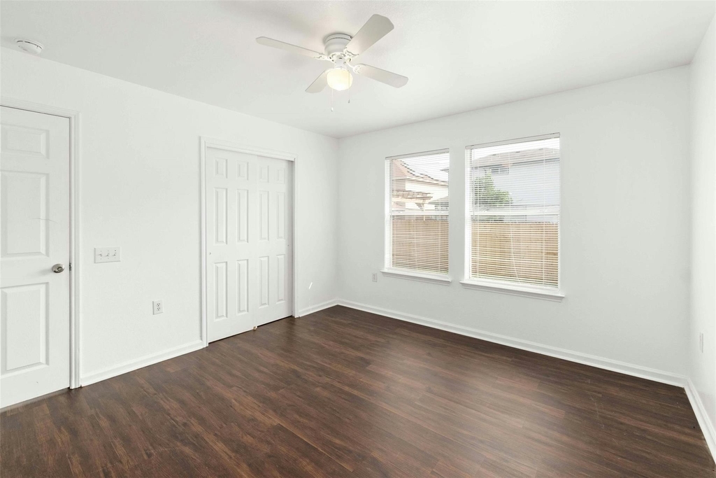 12409 Sky Harbor Dr - Photo 12