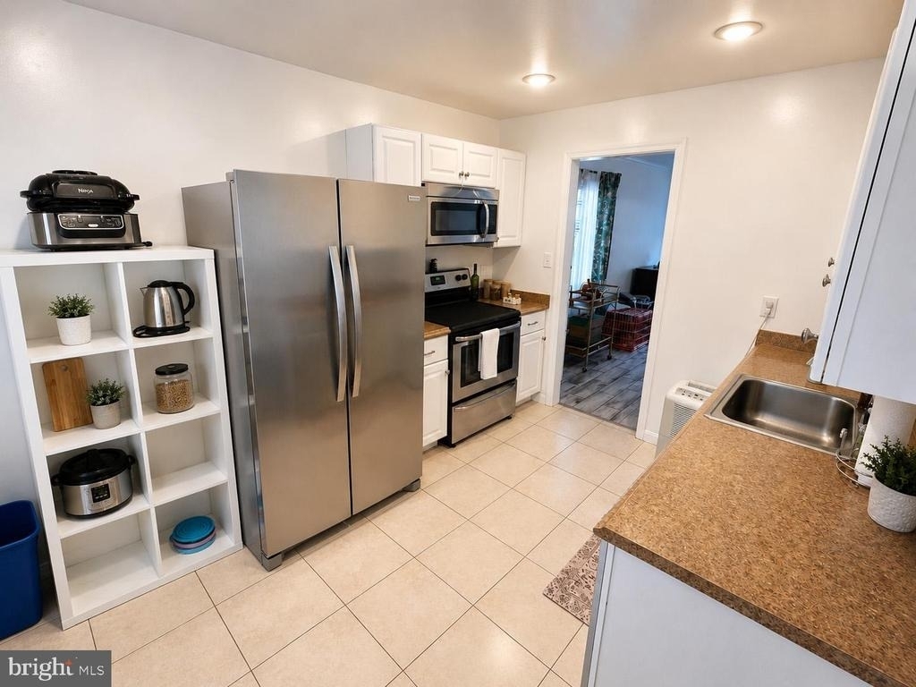 1240 Gemini Drive - Photo 4