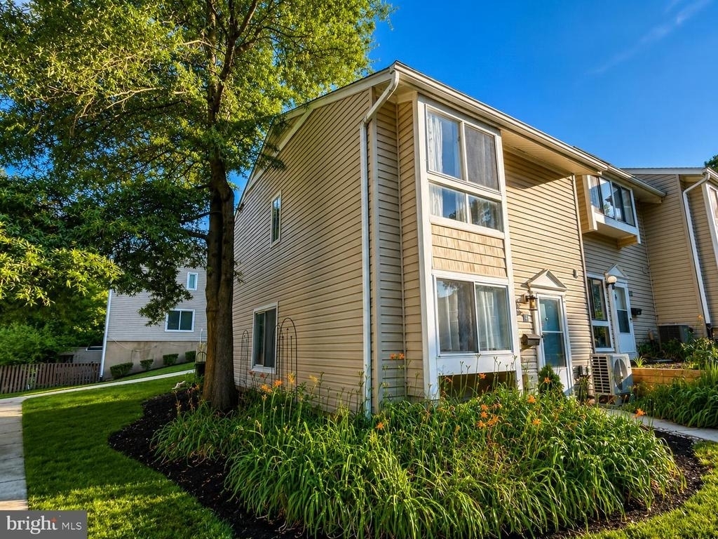 1240 Gemini Drive - Photo 1