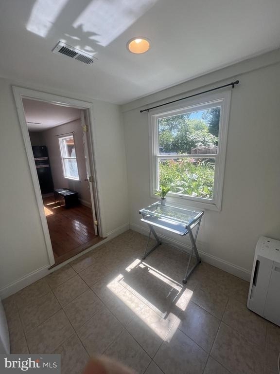 626 Clark Ave - Photo 7