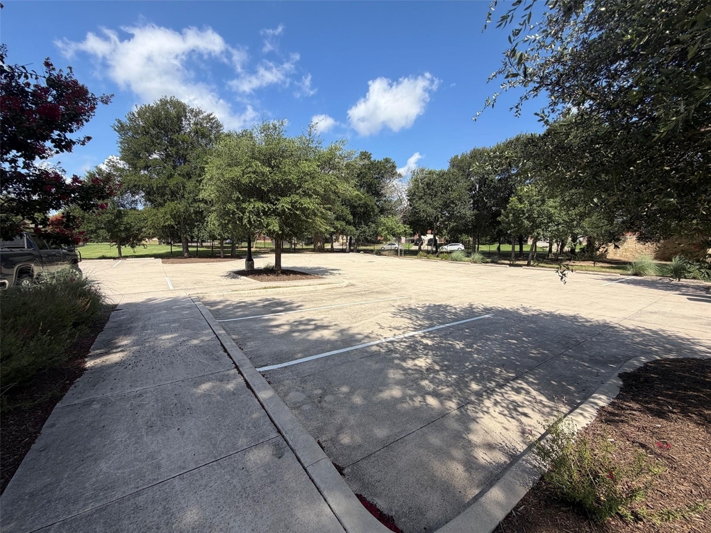 1001 Zodiac Ln - Photo 30