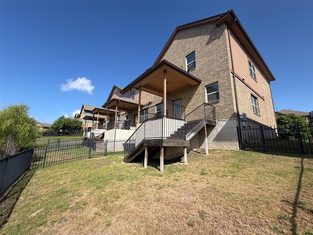 1001 Zodiac Ln - Photo 23