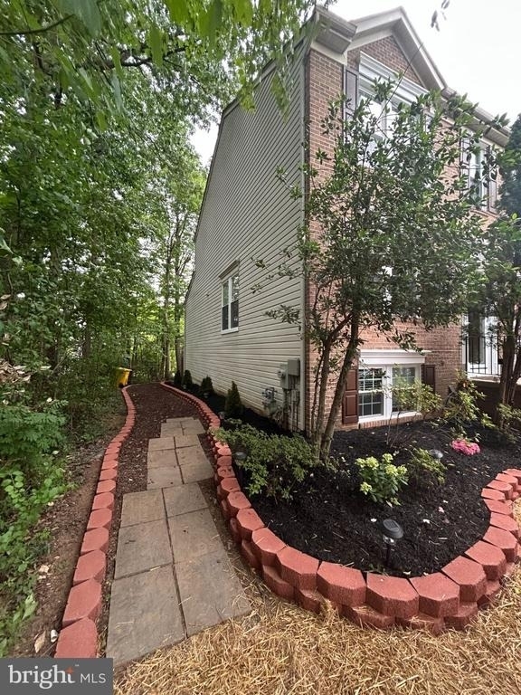 8616 Accokeek Street - Photo 2