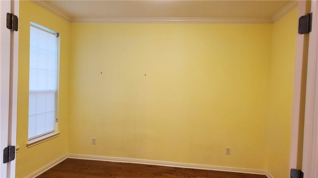 9421 Lisi Anne Dr - Photo 10