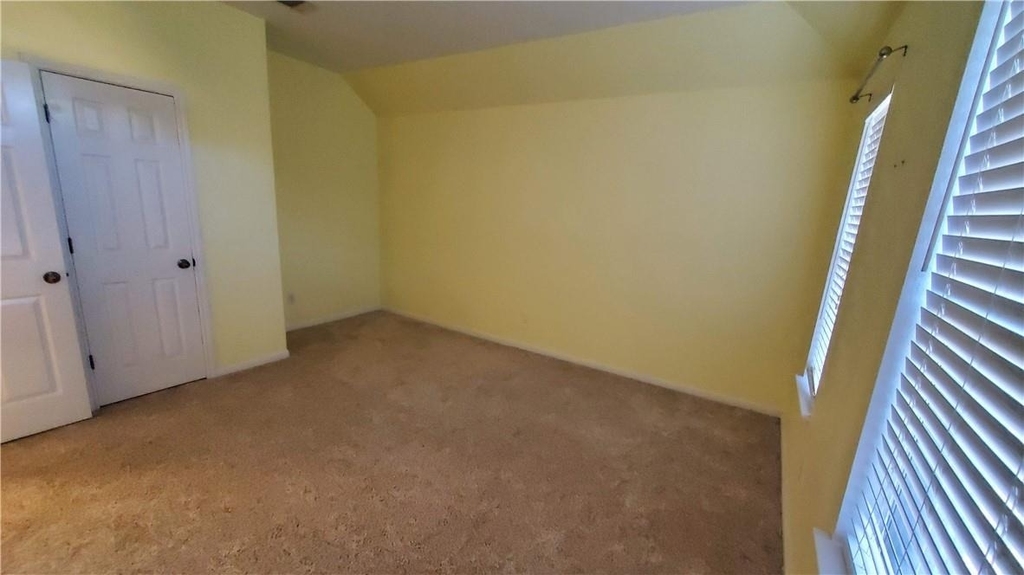 9421 Lisi Anne Dr - Photo 19