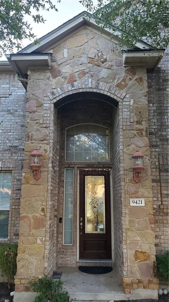 9421 Lisi Anne Dr - Photo 1