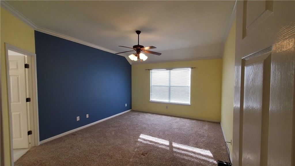 9421 Lisi Anne Dr - Photo 11