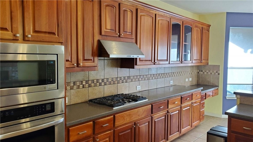 9421 Lisi Anne Dr - Photo 8
