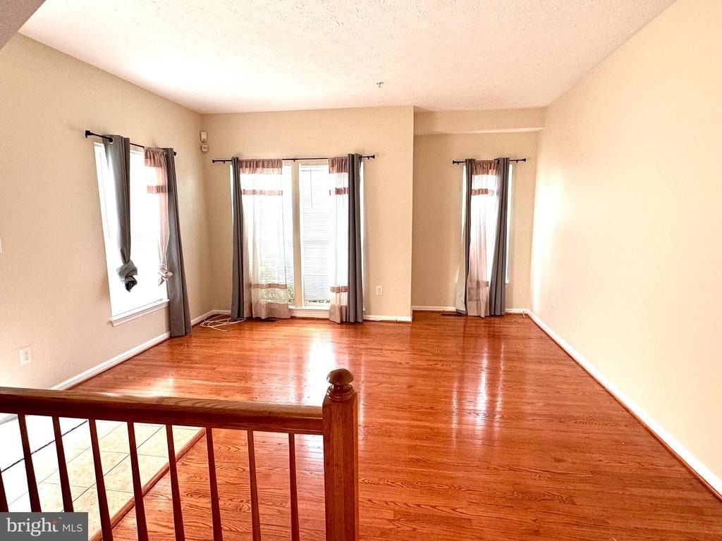 2429 Knapps Way - Photo 3