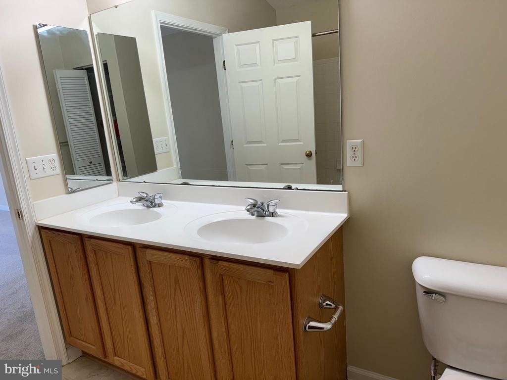 2429 Knapps Way - Photo 18