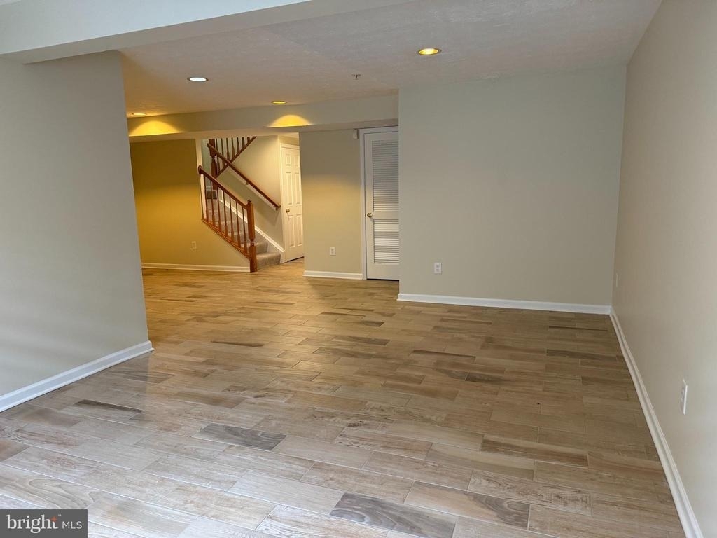 2429 Knapps Way - Photo 21