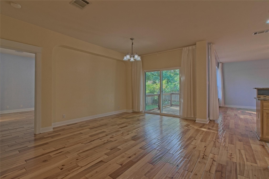 610 Palo Alto Ln - Photo 5