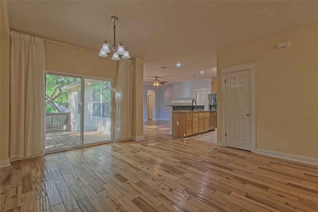 610 Palo Alto Ln - Photo 9